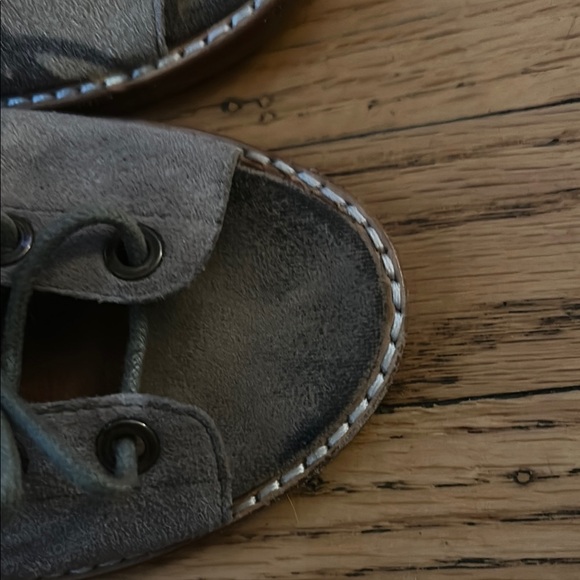 Jeffrey Campbell Green Tan Lace Up Boots with Suede Finish - Picture 3 of 5